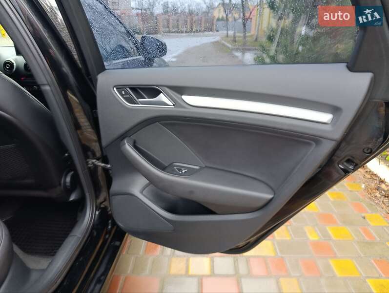 Седан Audi A3 2015 в Білгороді-Дністровському