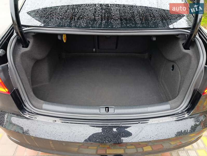 Седан Audi A3 2015 в Білгороді-Дністровському