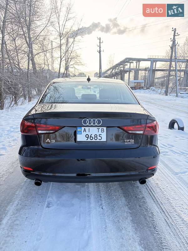 Седан Audi A3 2016 в Києві