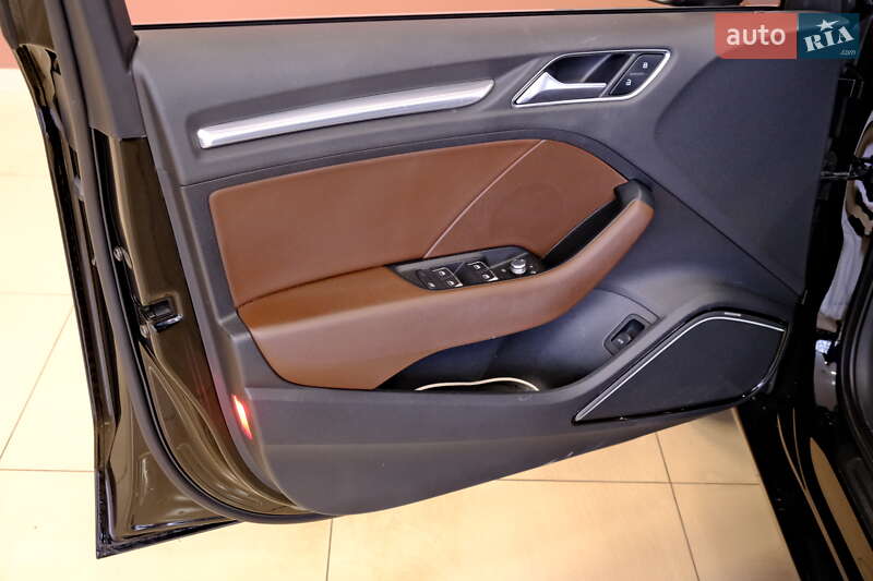 Седан Audi A3 2015 в Одесі