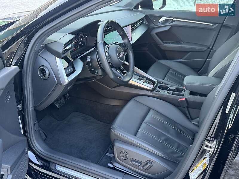 Седан Audi A3 2023 в Киеве