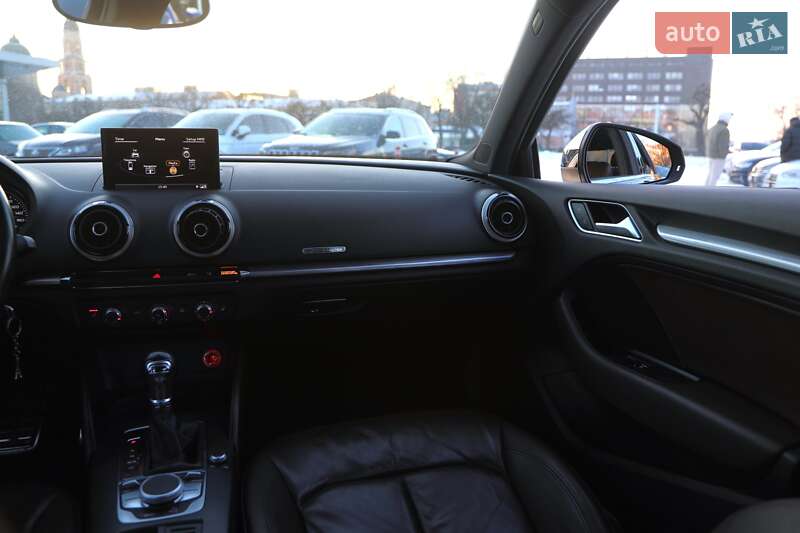 Седан Audi A3 2014 в Харкові