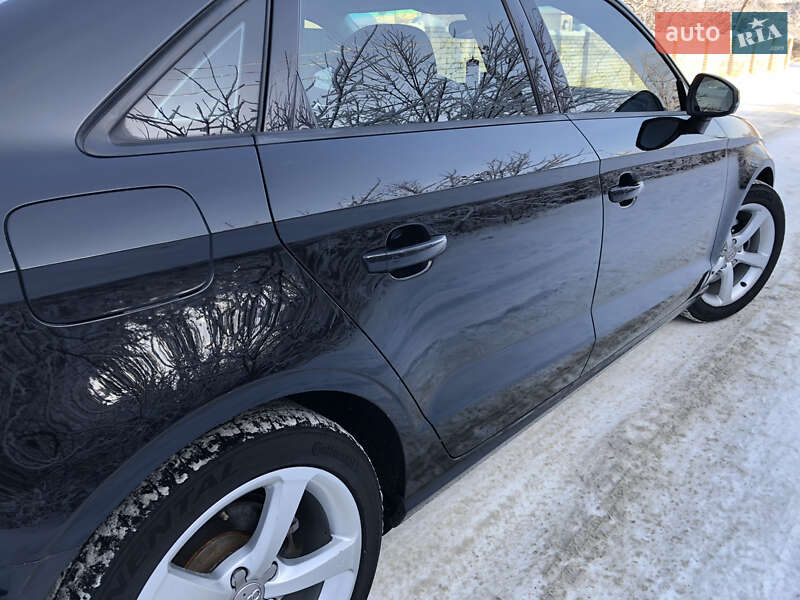 Седан Audi A3 2015 в Ірпені
