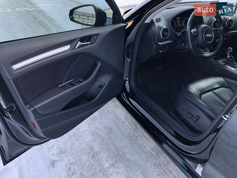Седан Audi A3 2015 в Ірпені