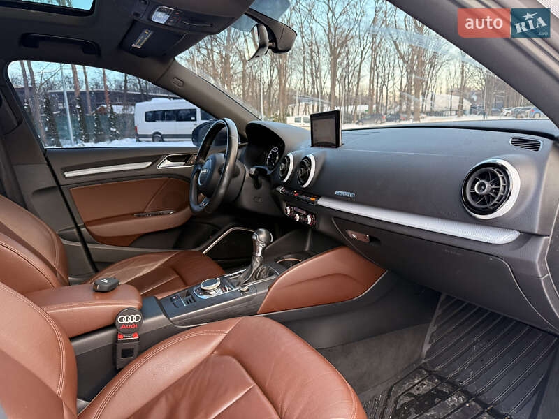 Хетчбек Audi A3 2016 в Харкові