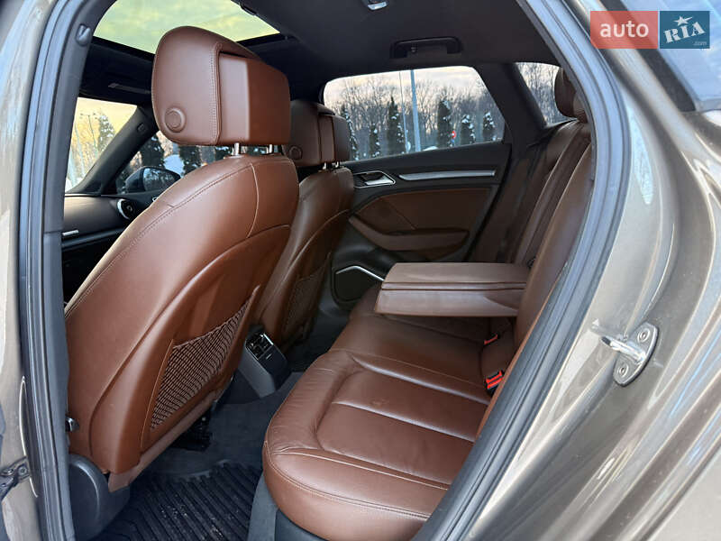 Хетчбек Audi A3 2016 в Харкові