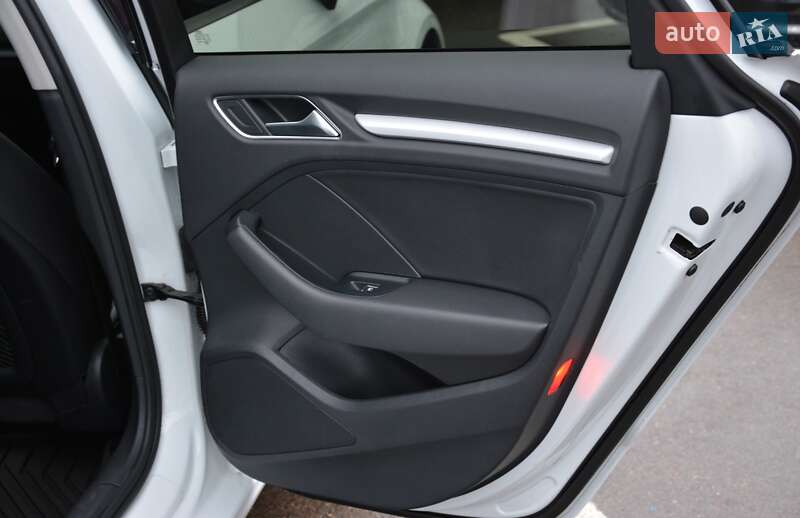 Седан Audi A3 2016 в Киеве фото 42 Седан Audi A3 2016 в Киеве