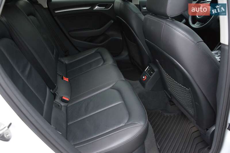 Седан Audi A3 2016 в Киеве фото 43 Седан Audi A3 2016 в Киеве