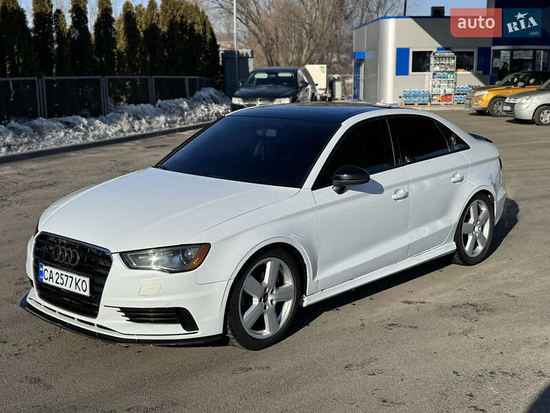 Седан Audi A3 2015 в Черкассах