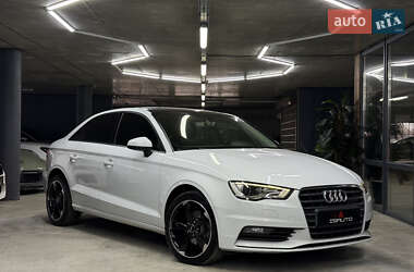 Седан Audi A3 2015 в Одессе