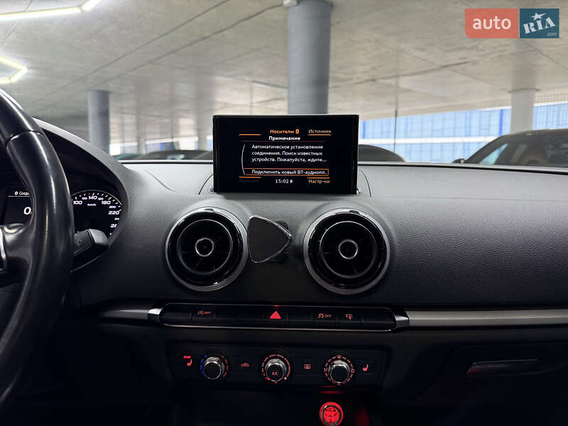 Седан Audi A3 2015 в Одессе