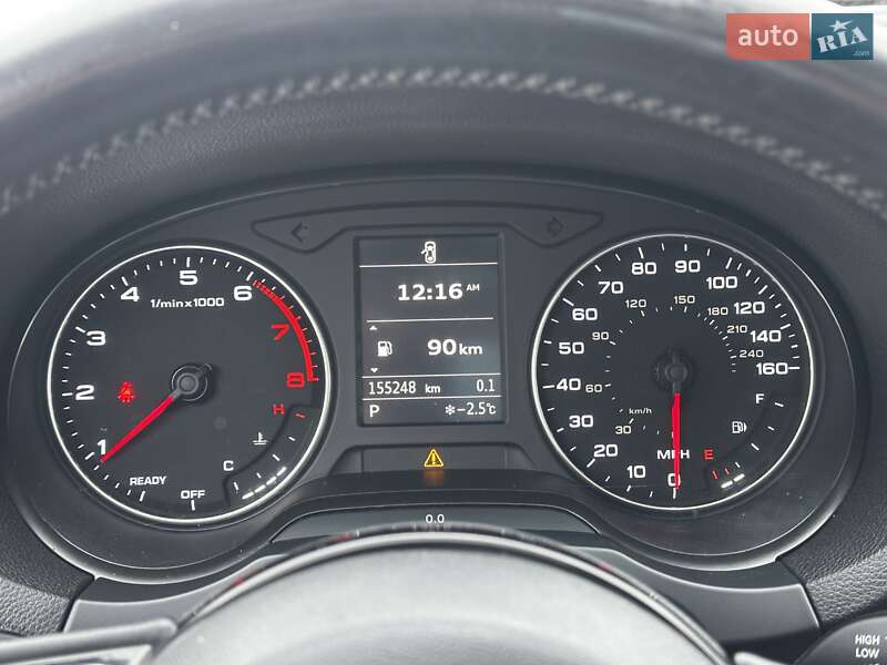 Седан Audi A3 2015 в Львове