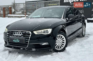Седан Audi A3 2016 в Харкові