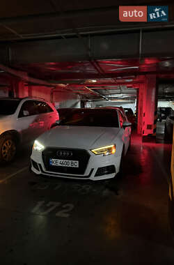 Седан Audi A3 2017 в Кривому Розі