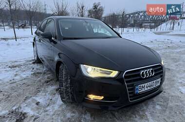 Хэтчбек Audi A3 2014 в Ирпене