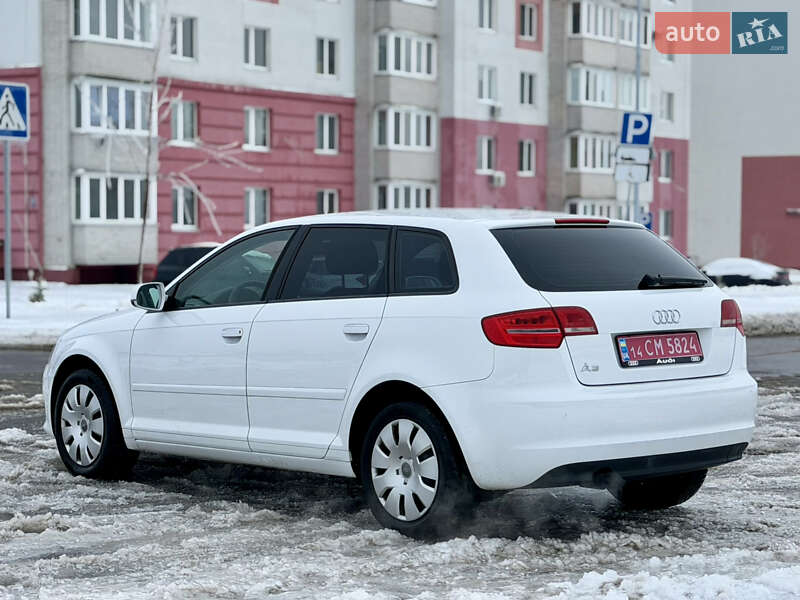 Хэтчбек Audi A3 2010 в Виннице