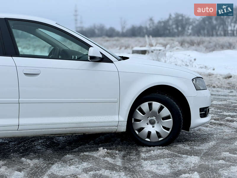Хэтчбек Audi A3 2010 в Виннице
