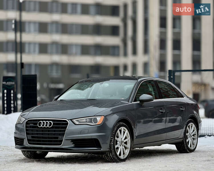 Седан Audi A3 2015 в Киеве