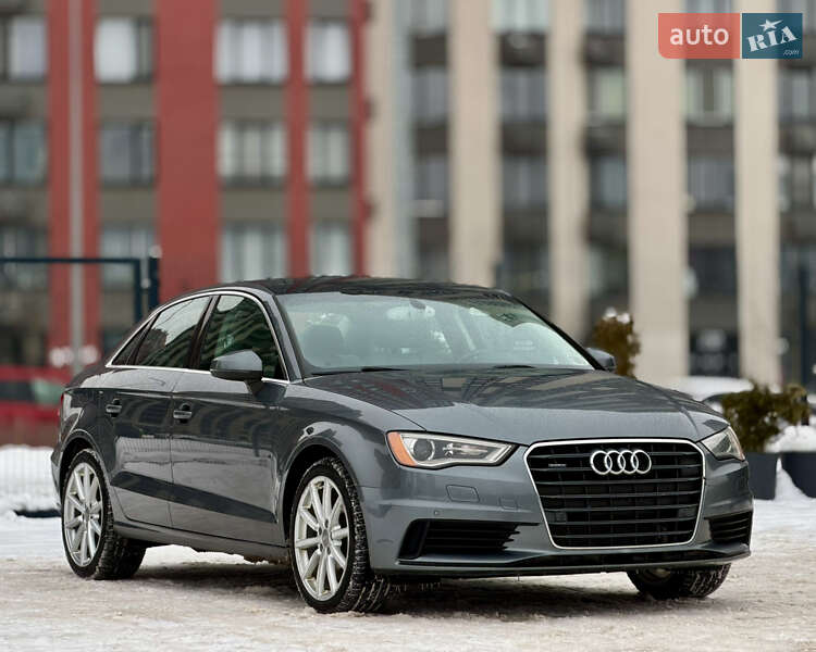 Седан Audi A3 2015 в Киеве