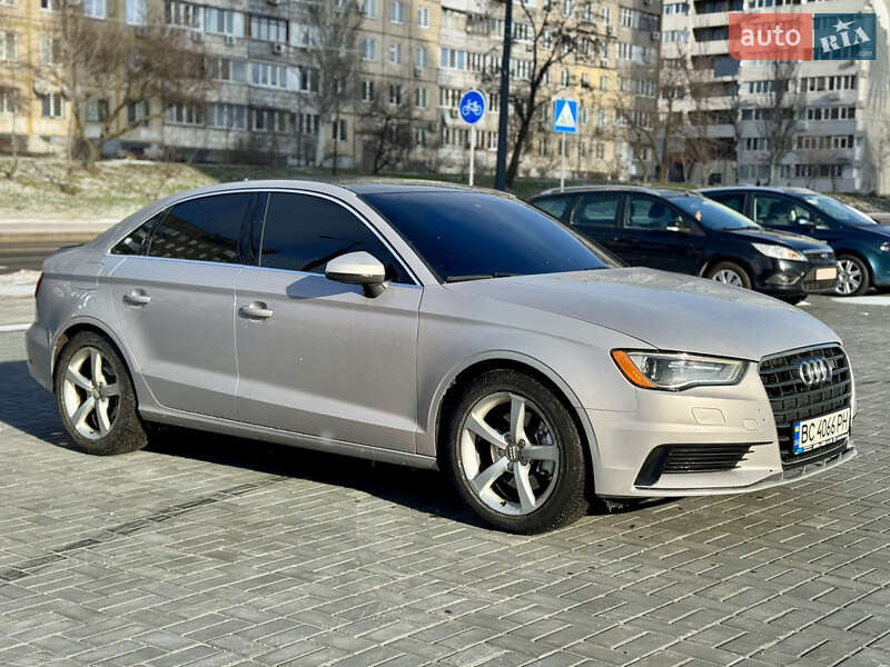 Седан Audi A3 2014 в Дніпрі фото 17 Седан Audi A3 2014 в Дніпрі