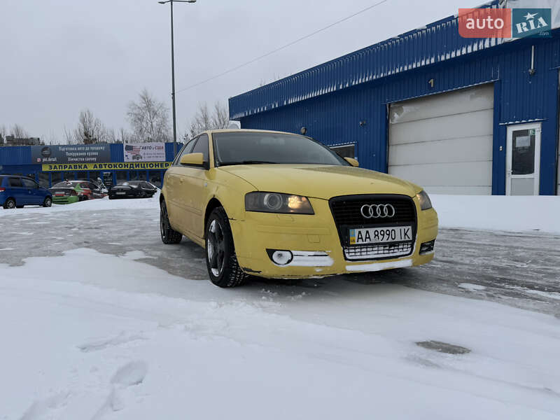 Хэтчбек Audi A3 2005 в Киеве