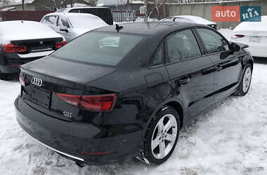 Седан Audi A3 2018 в Ирпене