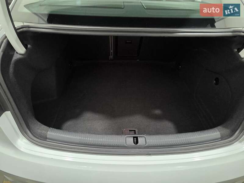 Седан Audi A3 2018 в Ізмаїлі