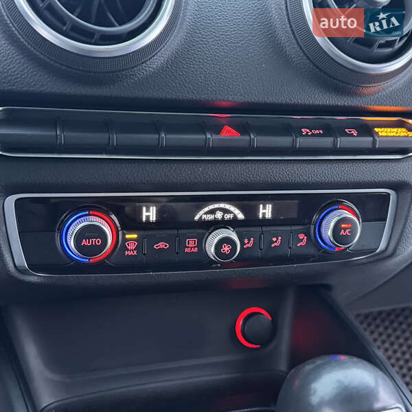 Седан Audi A3 2014 в Дніпрі