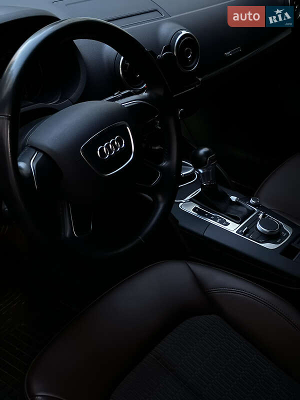 2016 Audi A3, VIN WAUZZZ8VXG1115319:plate — фото 1 (autoria)