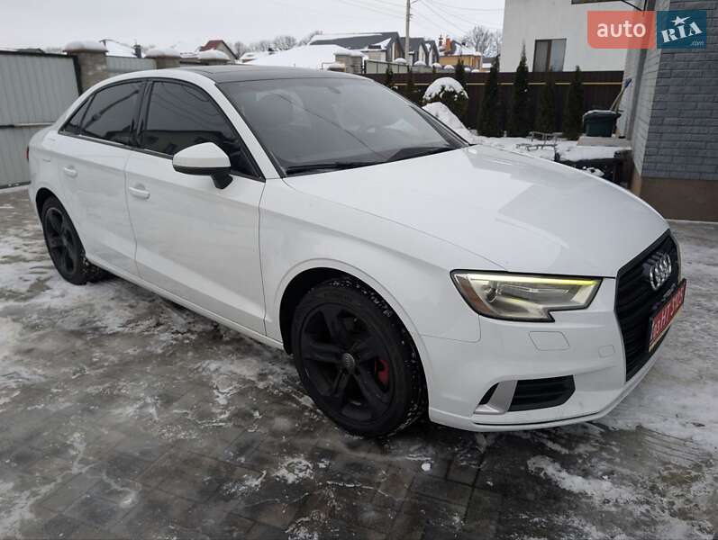 Седан Audi A3 2017 в Вінниці