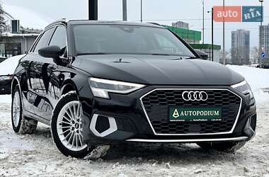 Хетчбек Audi A3 2021 в Києві