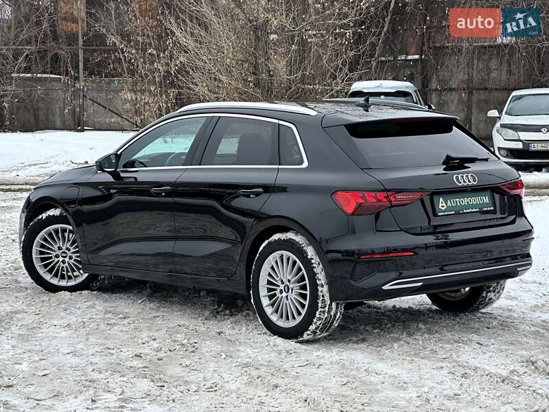 Хетчбек Audi A3 2021 в Києві