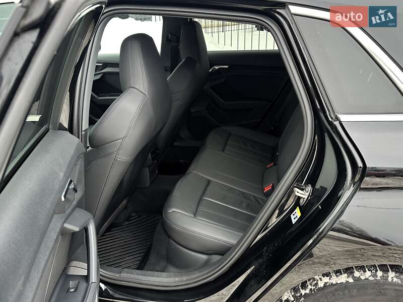 Хетчбек Audi A3 2021 в Києві