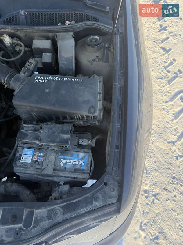 Хэтчбек Audi A3 1999 в Сторожинце