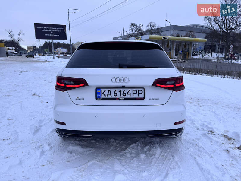 Хэтчбек Audi A3 2016 в Киеве фото 7 Хэтчбек Audi A3 2016 в Киеве
