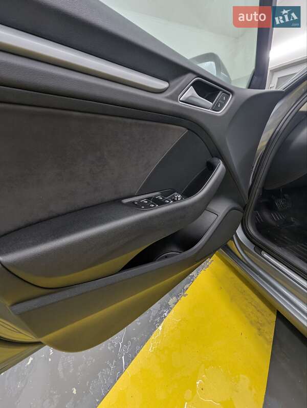 Хэтчбек Audi A3 2016 в Тернополе