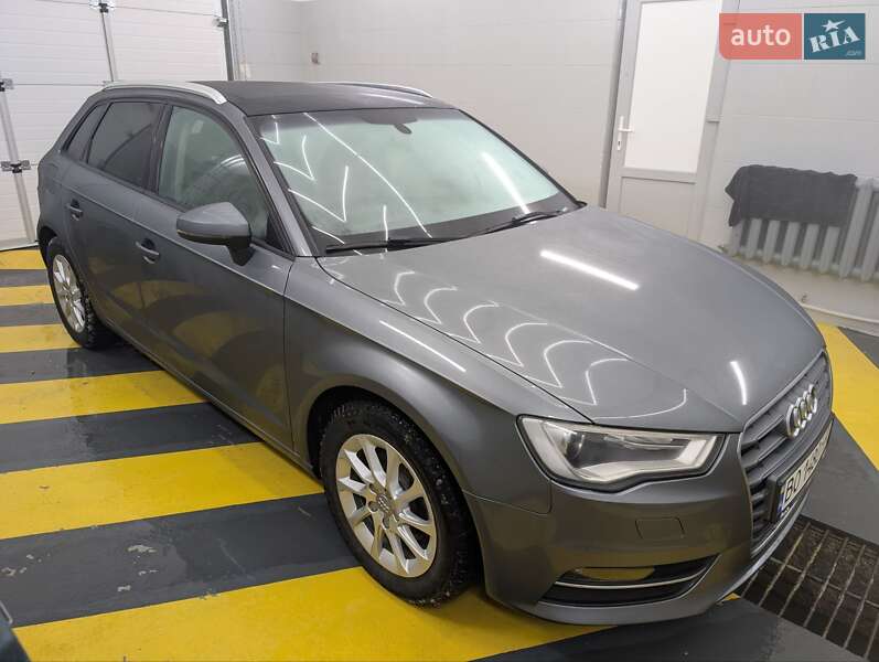 Хэтчбек Audi A3 2016 в Тернополе
