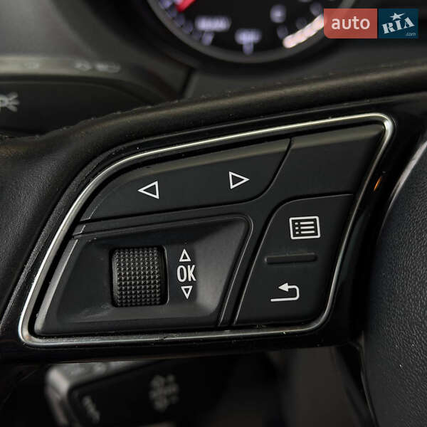 Седан Audi A3 2016 в Днепре