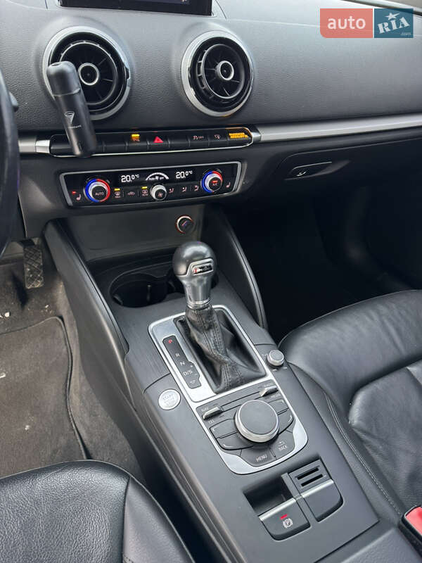 Седан Audi A3 2015 в Києві фото 21 Седан Audi A3 2015 в Києві