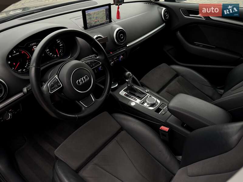 Хетчбек Audi A3 2015 в Мукачевому фото 48 Хетчбек Audi A3 2015 в Мукачевому