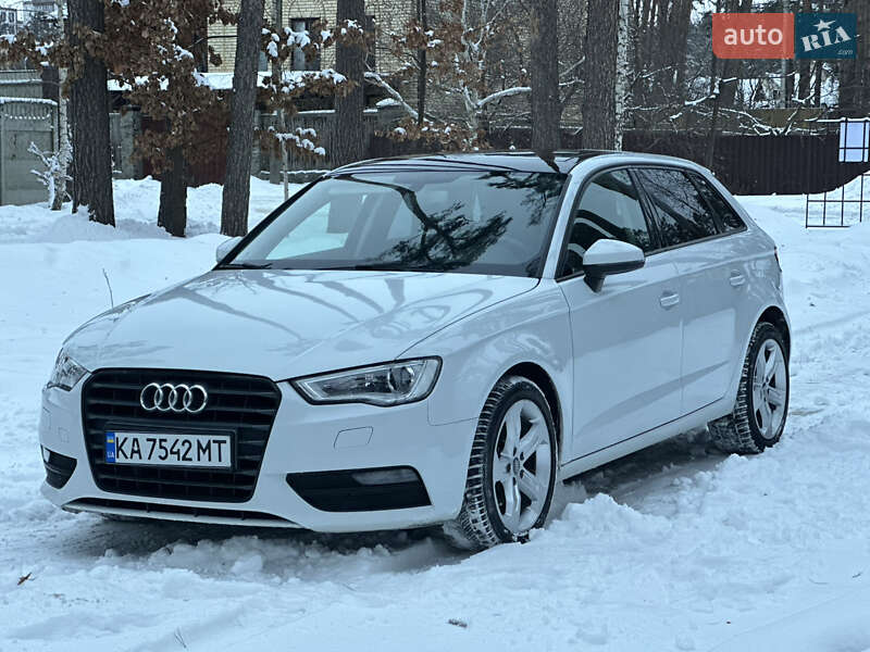 Хэтчбек Audi A3 2015 в Киеве фото 14 Хэтчбек Audi A3 2015 в Киеве