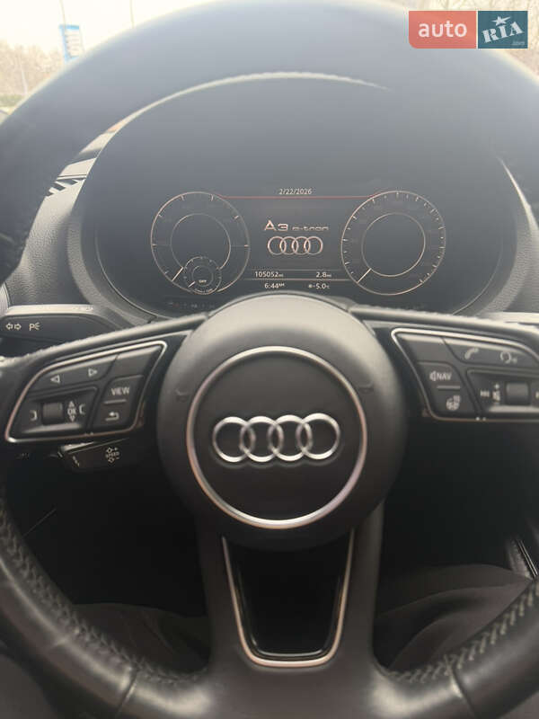 Хэтчбек Audi A3 2018 в Киеве