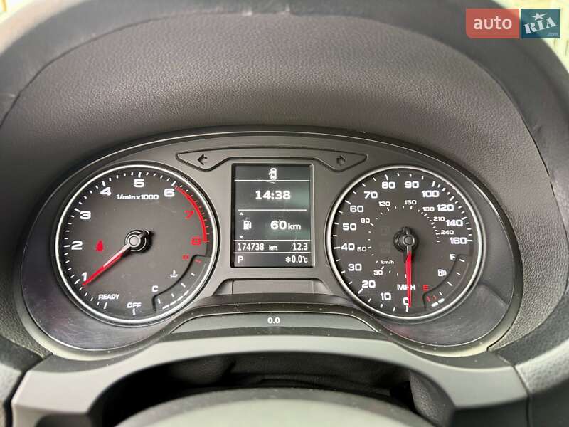 Седан Audi A3 2016 в Одессе