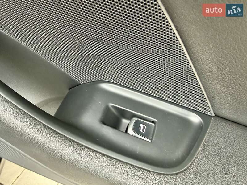 Седан Audi A3 2016 в Одессе