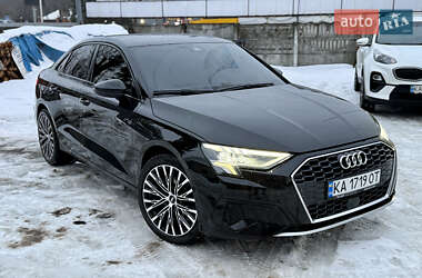 Седан Audi A3 2020 в Киеве