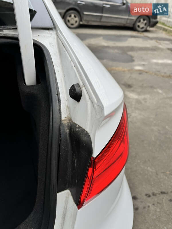 Седан Audi A3 2015 в Одессе