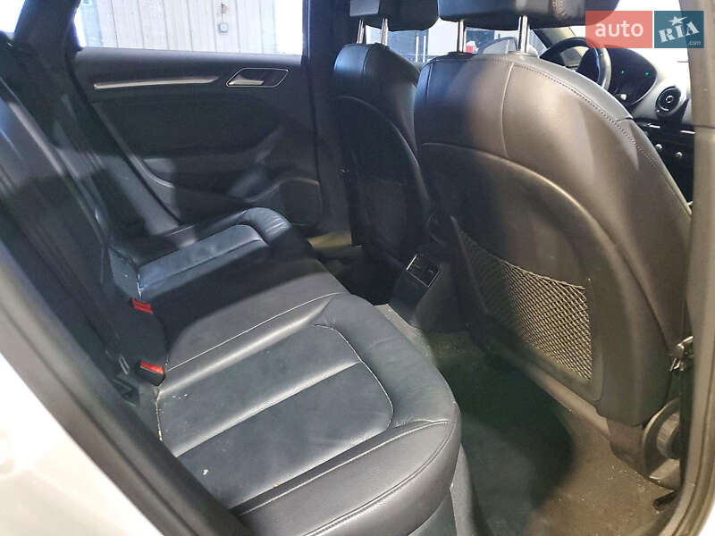 Седан Audi A3 2017 в Коломиї