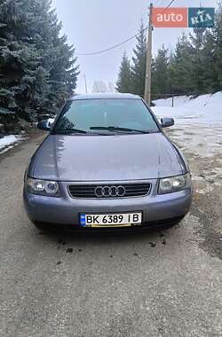 Хэтчбек Audi A3 2001 в Тернополе