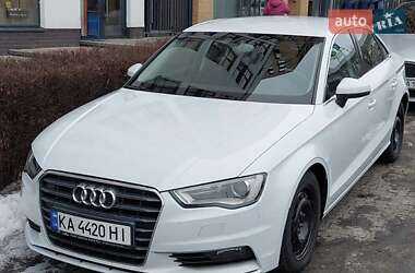 Седан Audi A3 2013 в Киеве