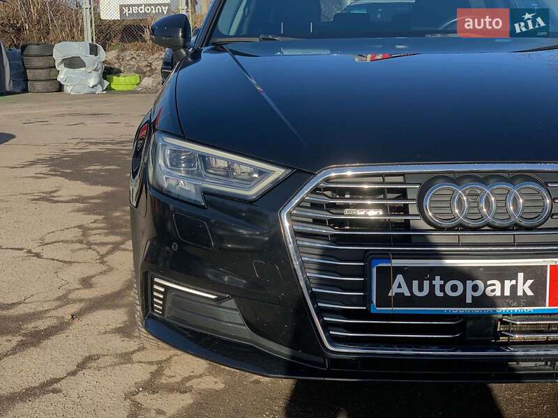 Хэтчбек Audi A3 2016 в Виннице